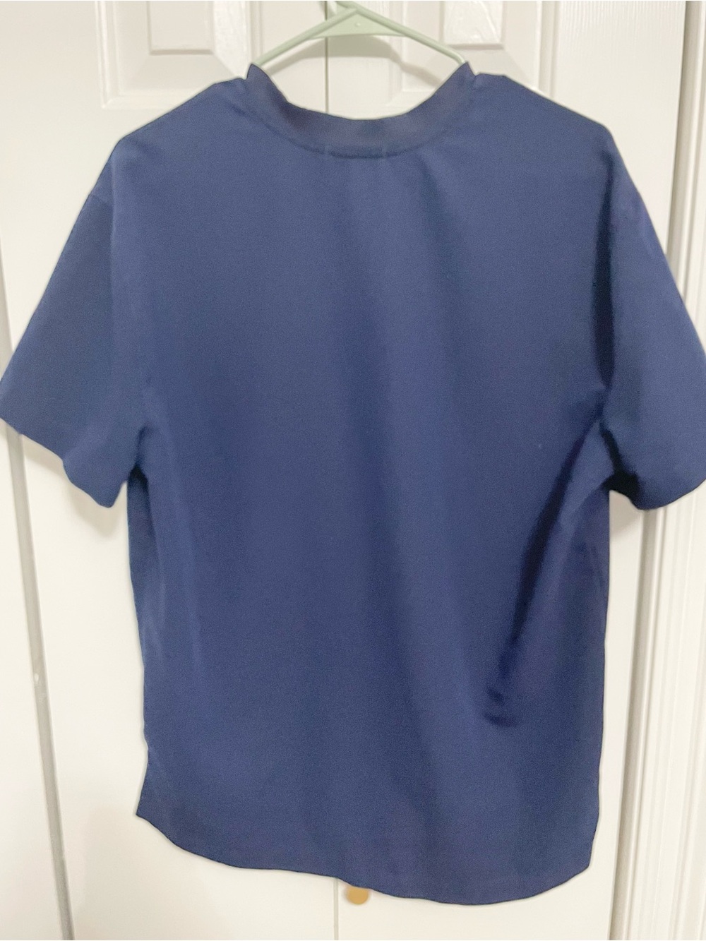 Figs Women’s Navy Short Sleeve Scrub Top - Picture 2 of 3